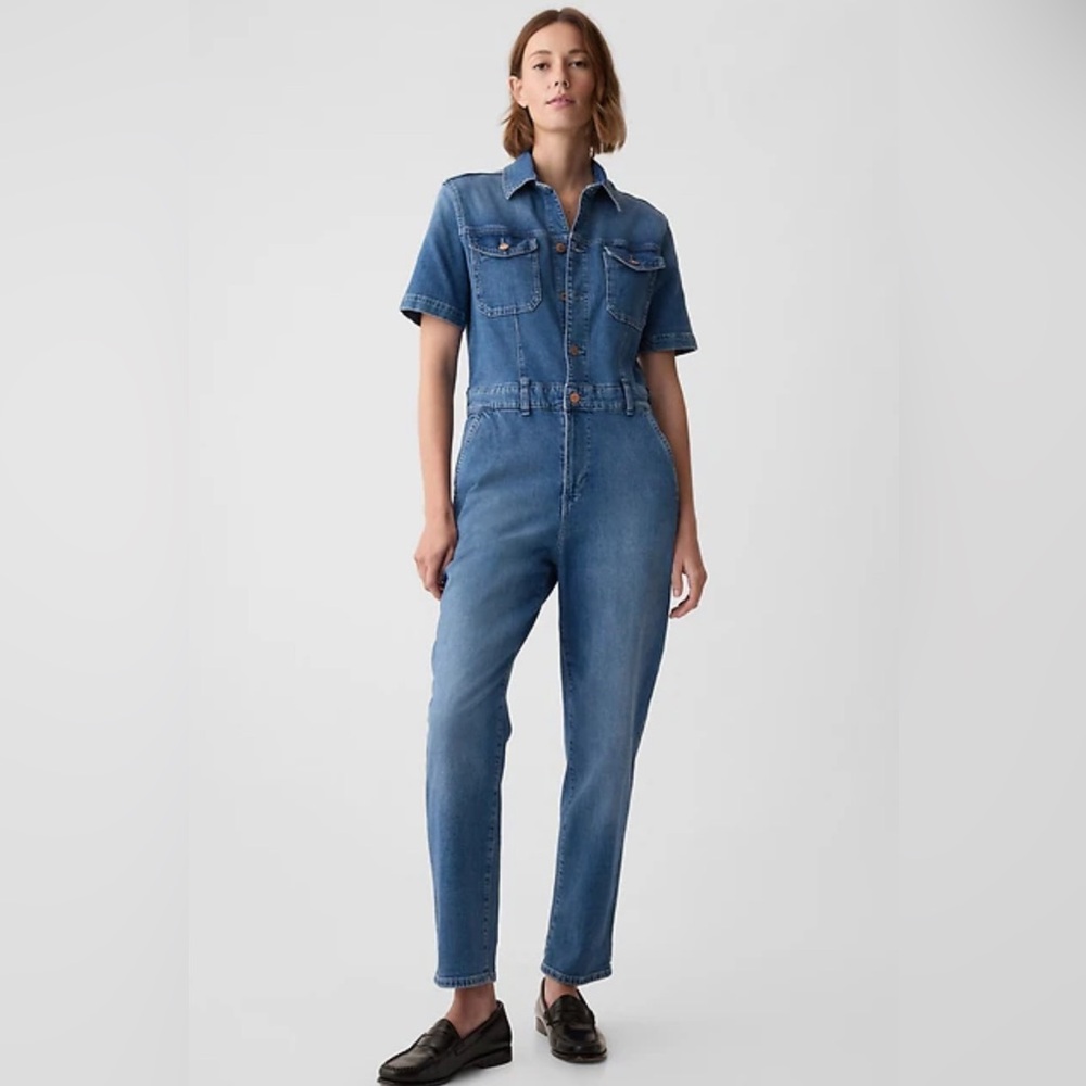 GAP Denim Jumpsuit-Size 00-NWT-Medium Wash